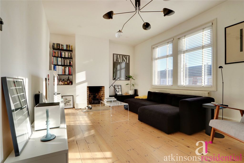 Property photo 1 of 23 Picture No. 05