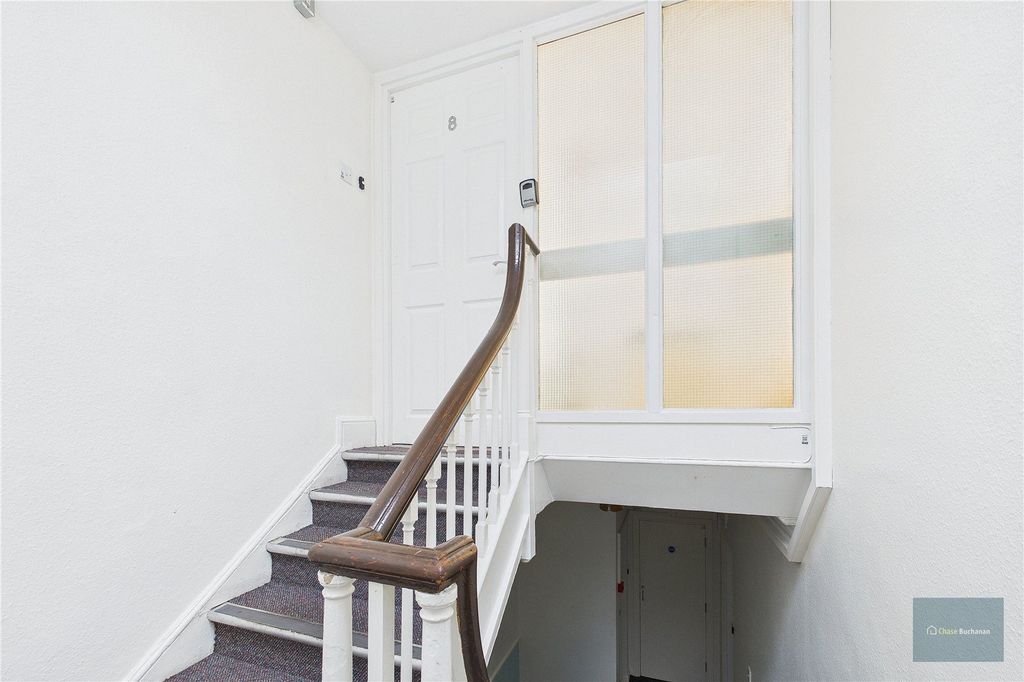 Property photo 2 of 9 Picture No. 07