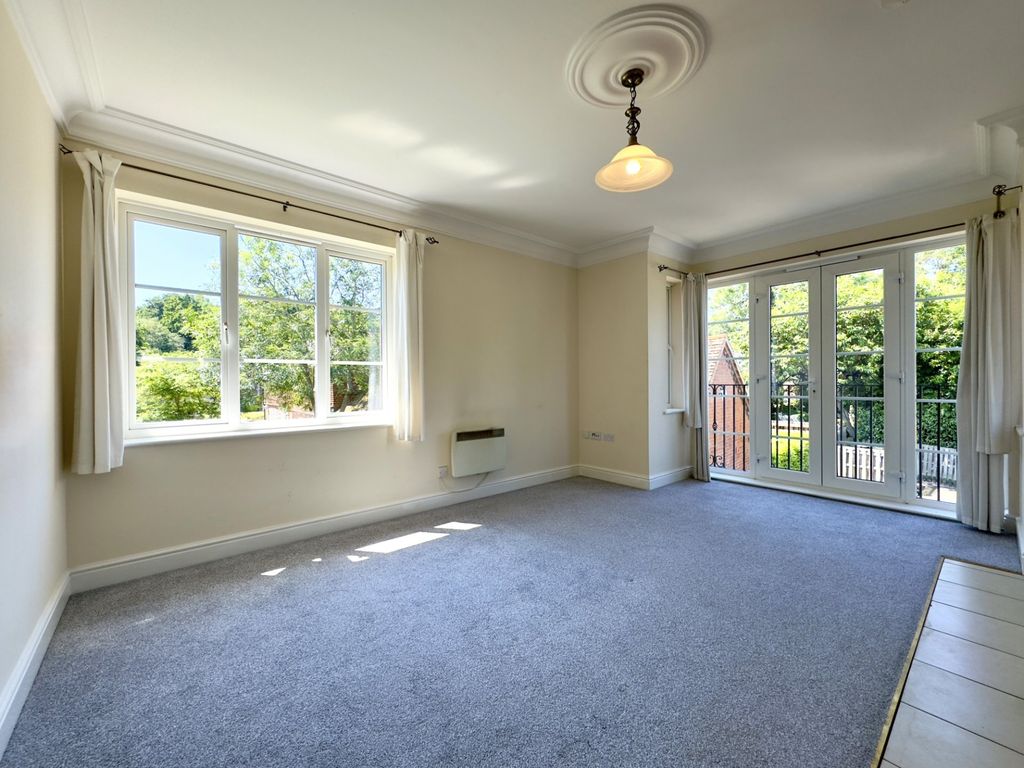 Property photo 3 of 9 Picture No. 23