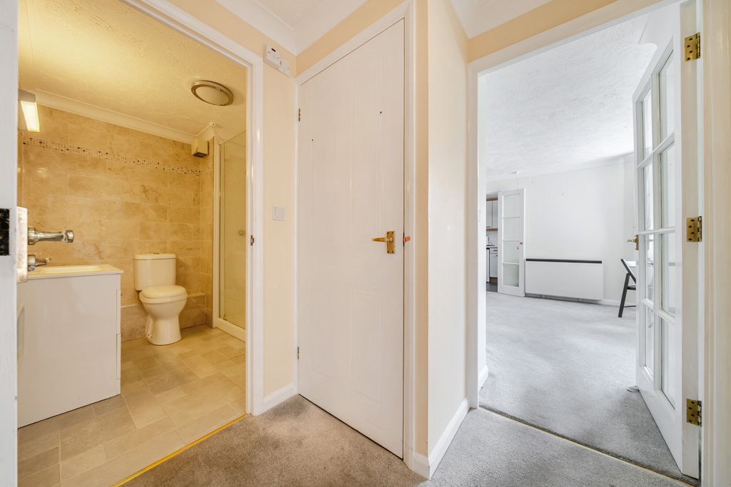 Property photo 3 of 21 1494971-20-6A58ee...