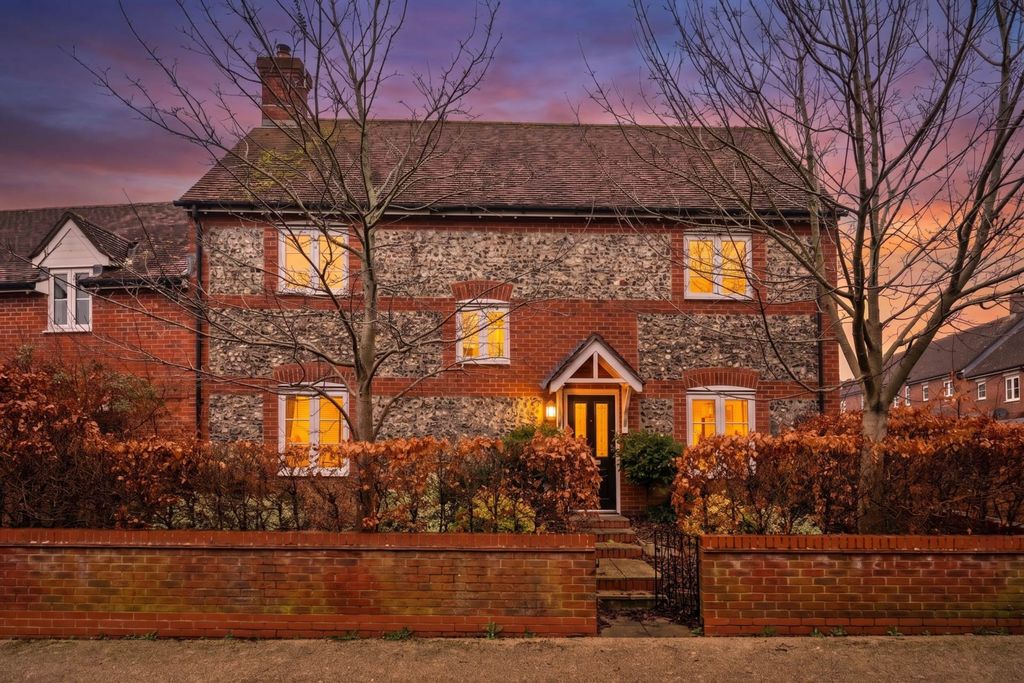 Property photo 1 of 27