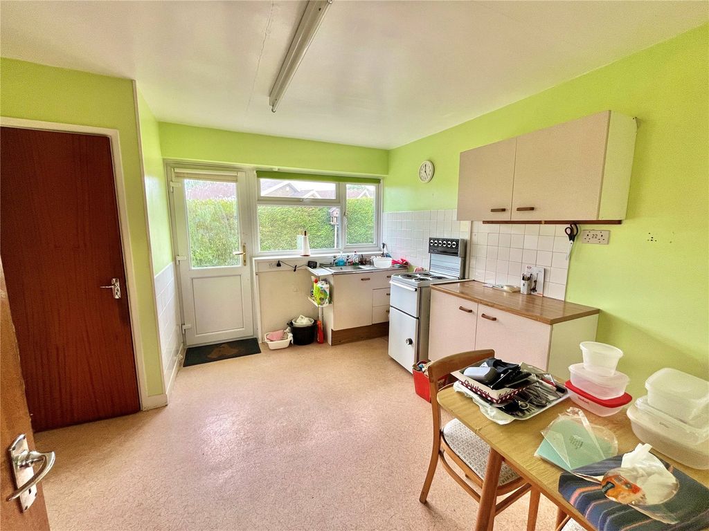 Property photo 3 of 14 Picture No. 13