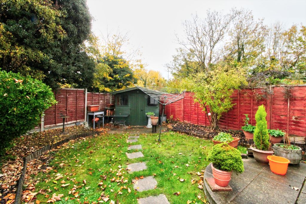 Property photo 3 of 26