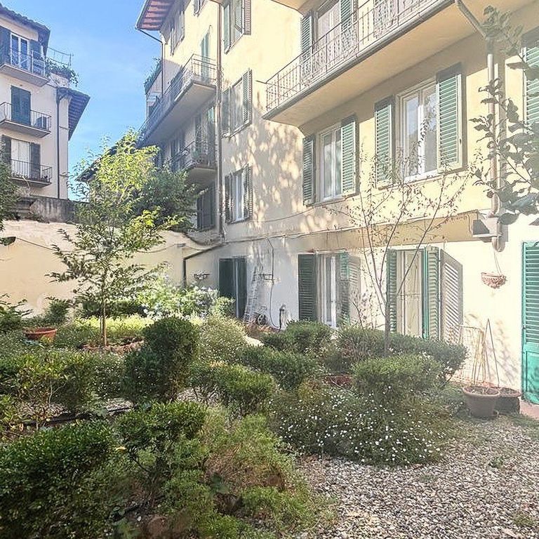 Property photo 1 of 25 Charming Apartment In Florence, Tuscany