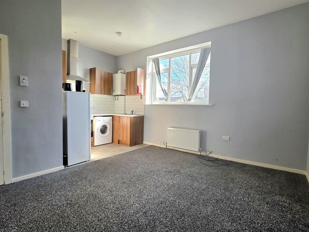 Property photo 3 of 9 Whatsapp Image 2026-04-02 At 11.37.42 (3).Jpeg