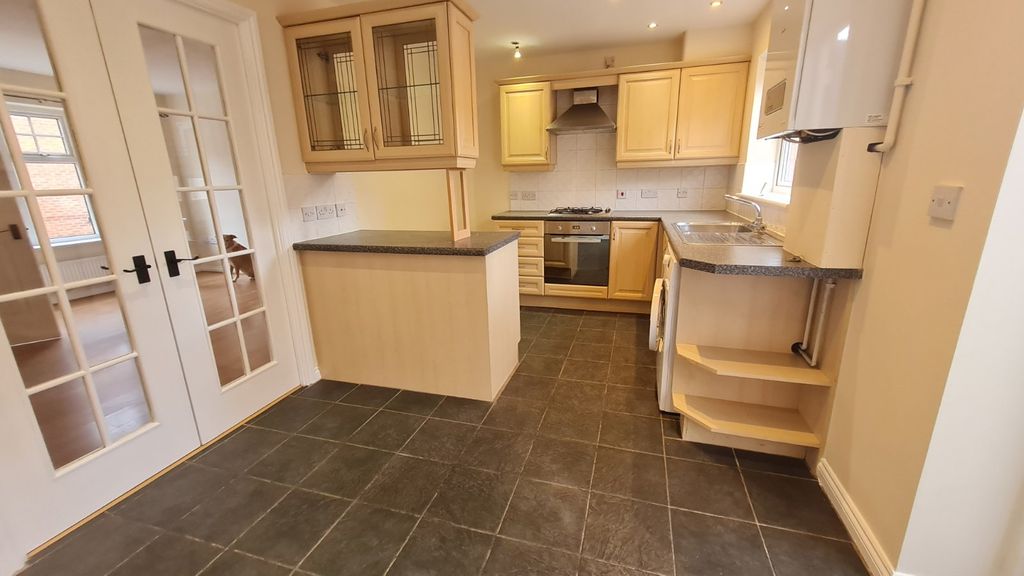 Property photo 3 of 19 Picture No. 22