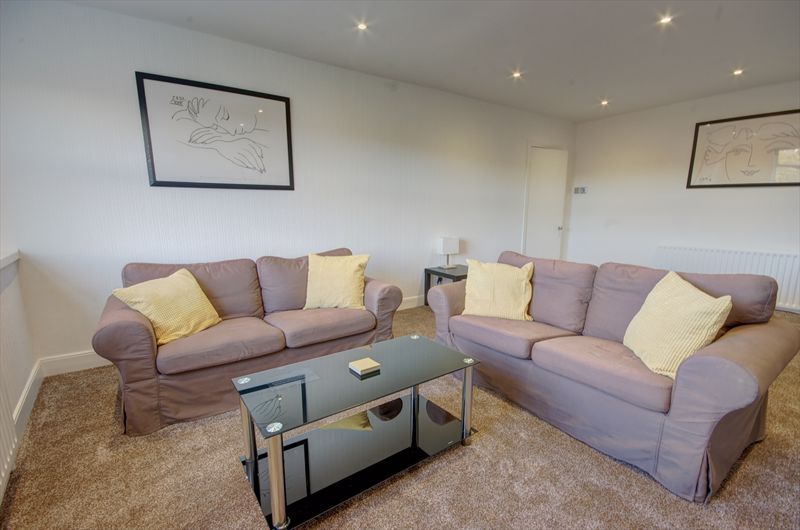 Property photo 2 of 8 Photo 8