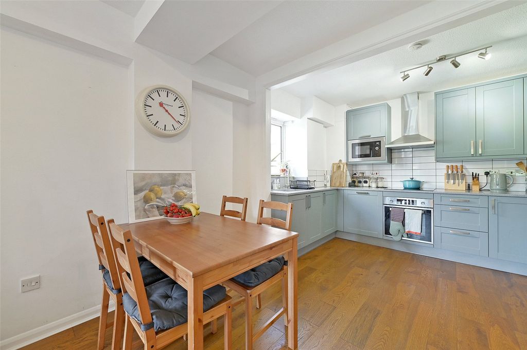 Property photo 3 of 10 Picture No. 09