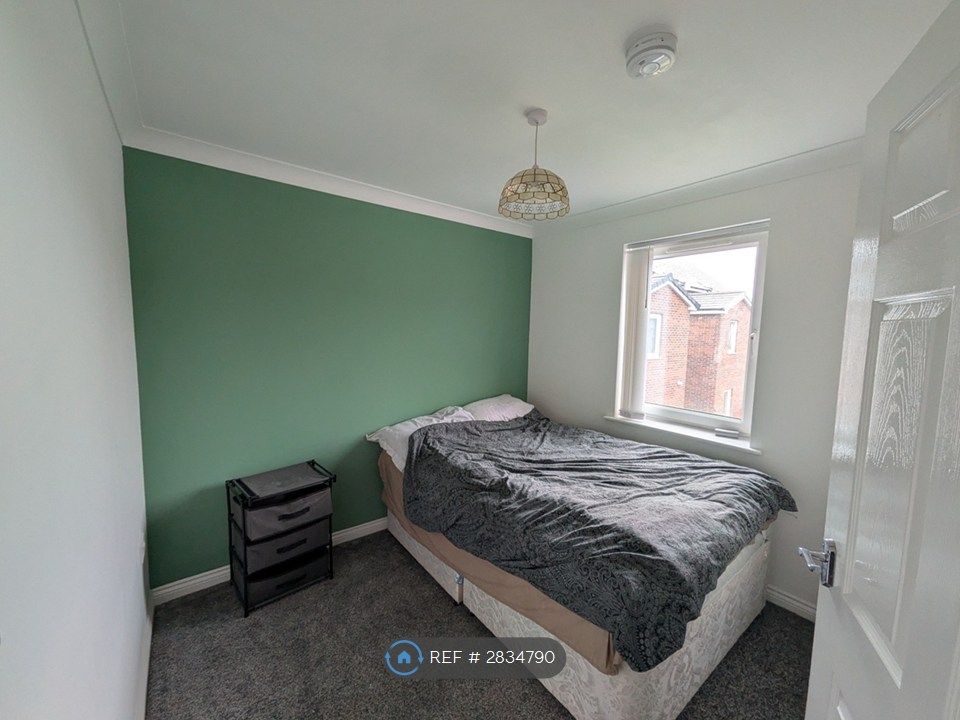 Property photo 3 of 6