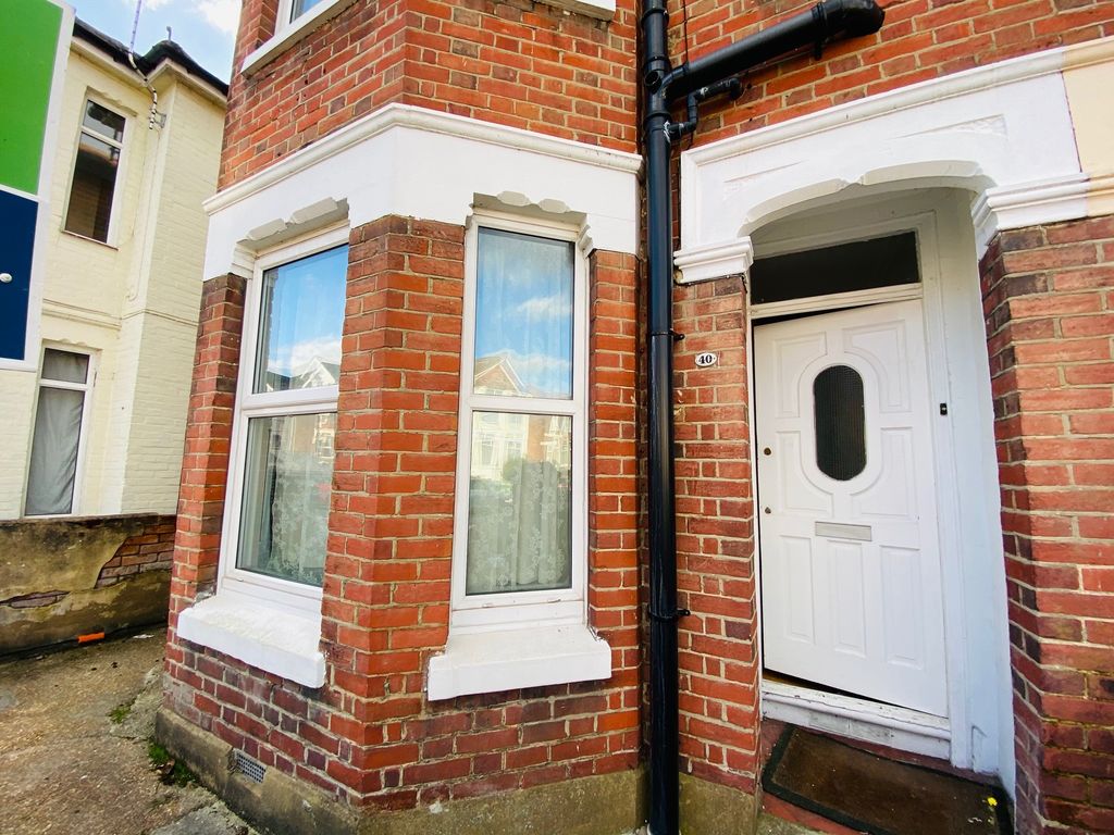 Property photo 1 of 10 Imported Image