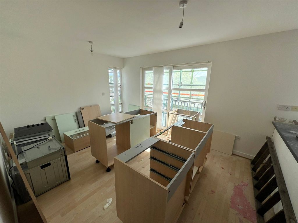Property photo 2 of 14 Picture No. 01
