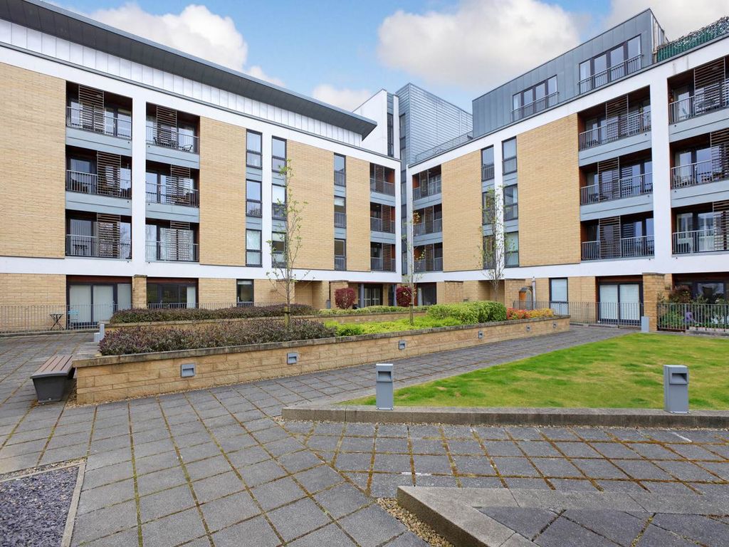 Property photo 1 of 12 1V7A9472