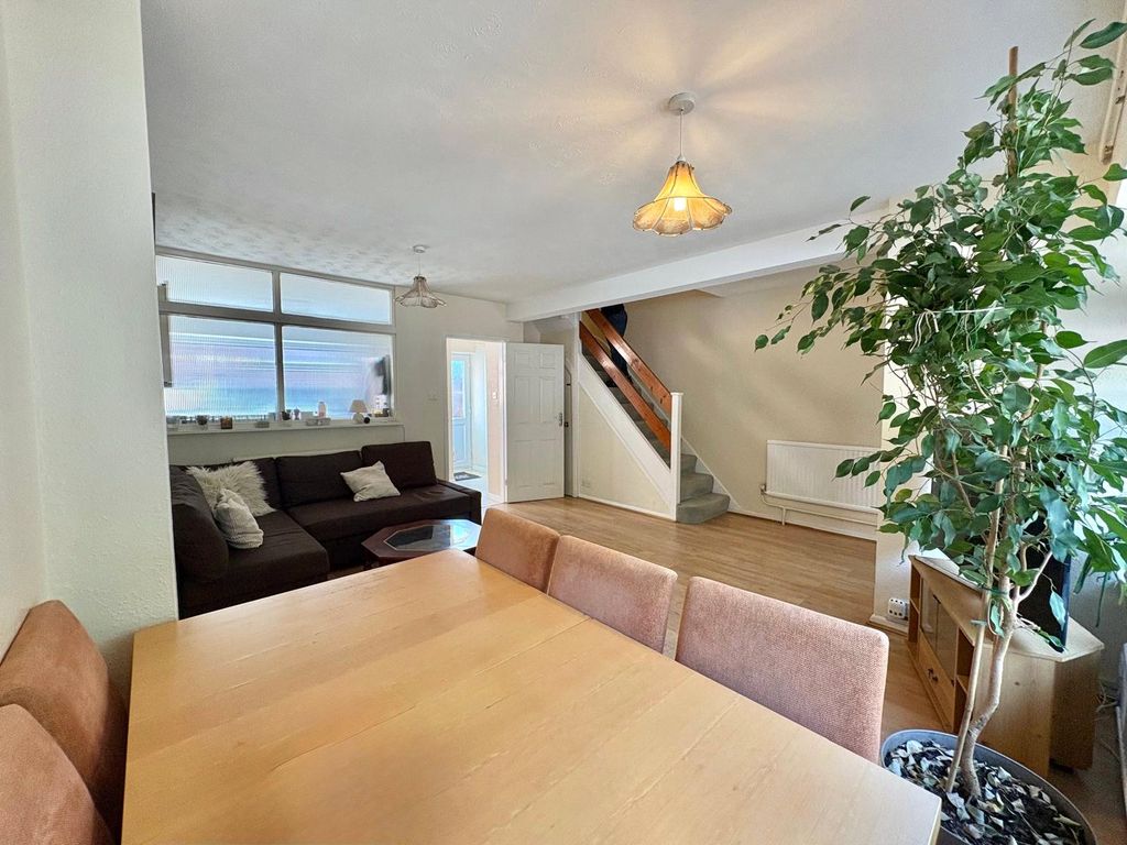 Property photo 3 of 15 Picture No. 03