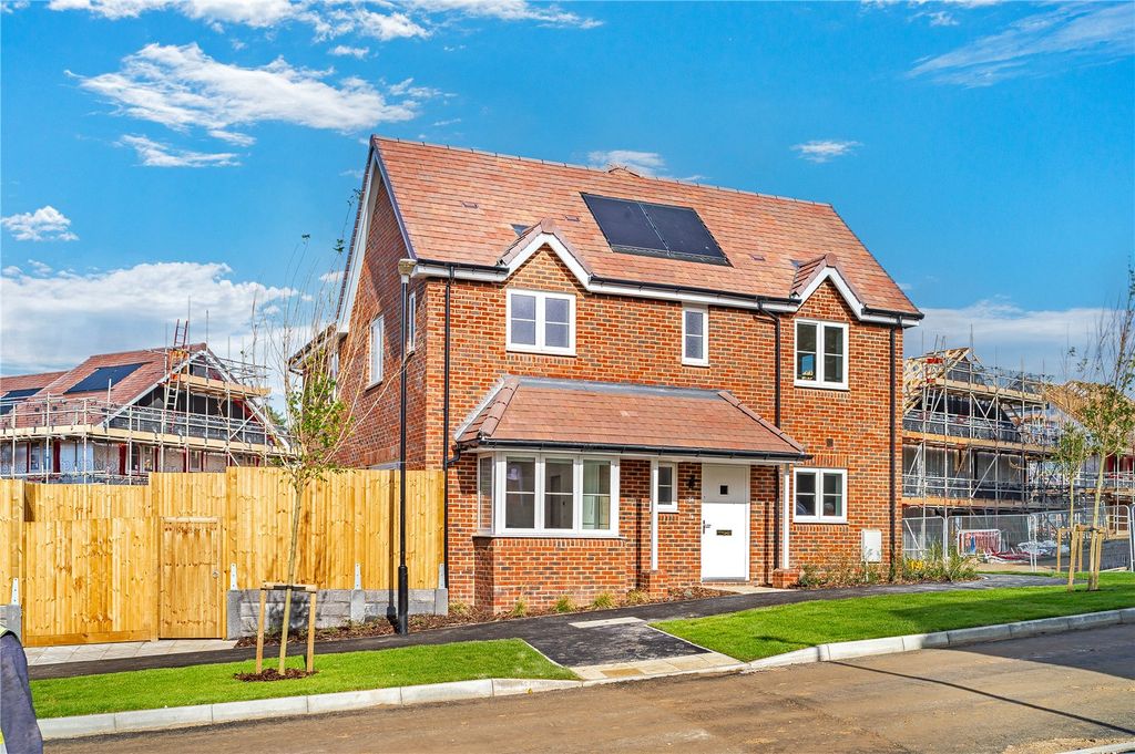 Property photo 1 of 6 External