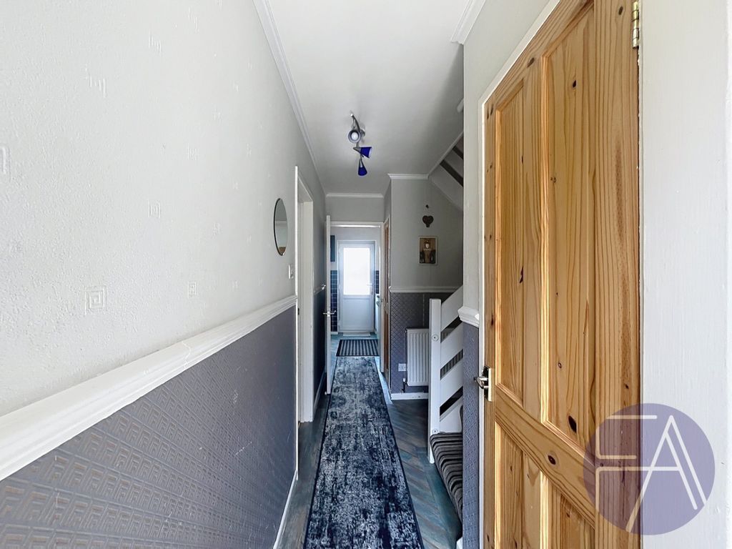 Property photo 2 of 22 5244562