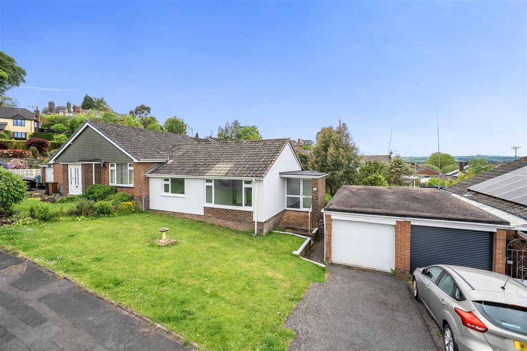 Property photo 1 of 15 1