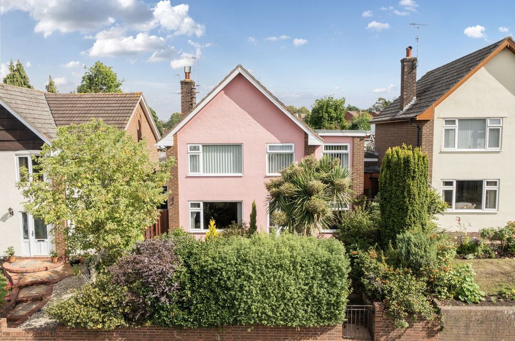 Property photo 1 of 18
