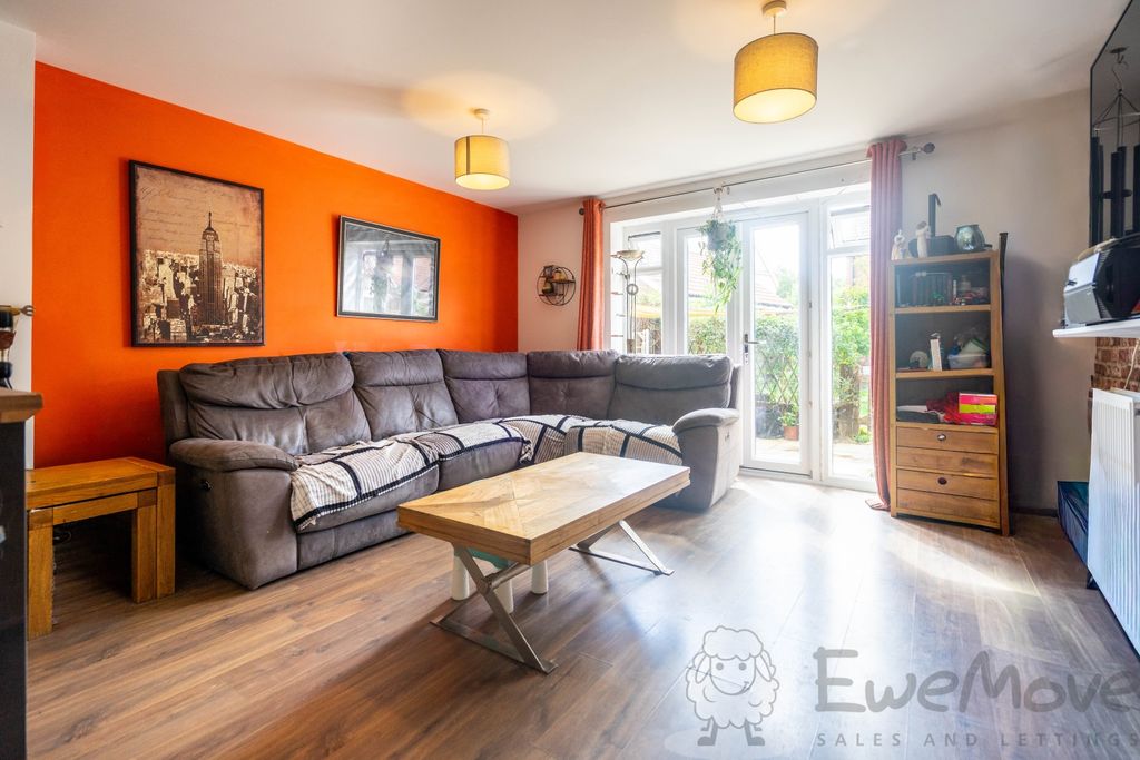 Property photo 2 of 8 Open-Plan Kitchen-Diner-Living