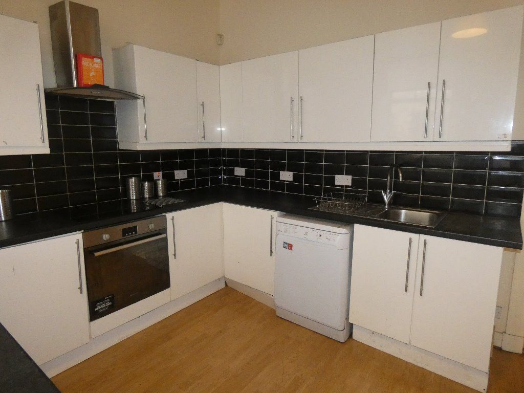 Property photo 3 of 11 Photo 3