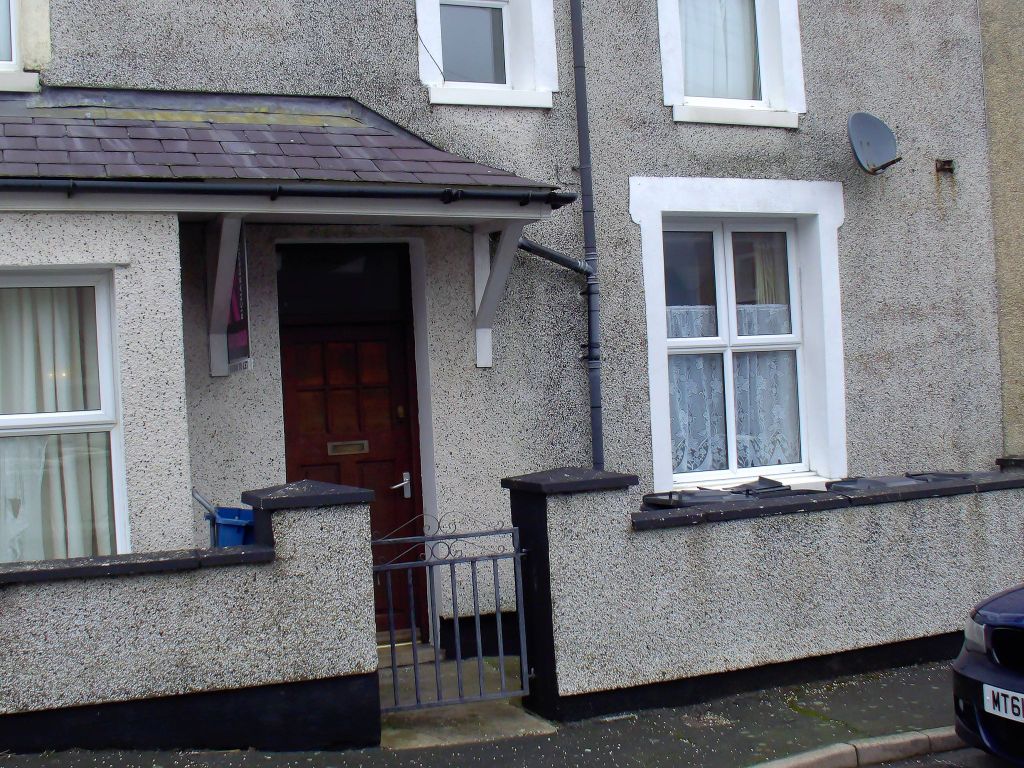 Property photo 1 of 4 Photograph 1