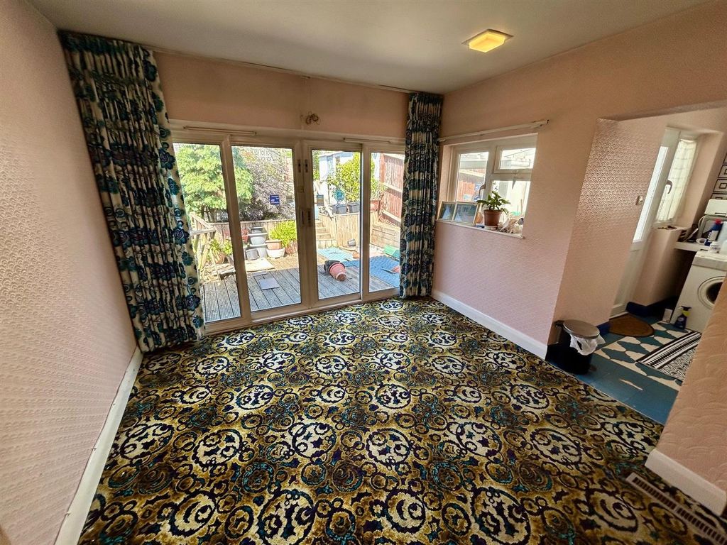Property photo 3 of 13 3.Jpg