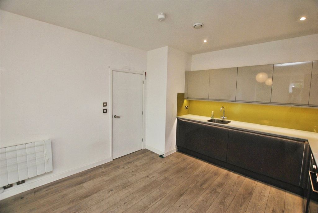 Property photo 1 of 5 Picture No. 03