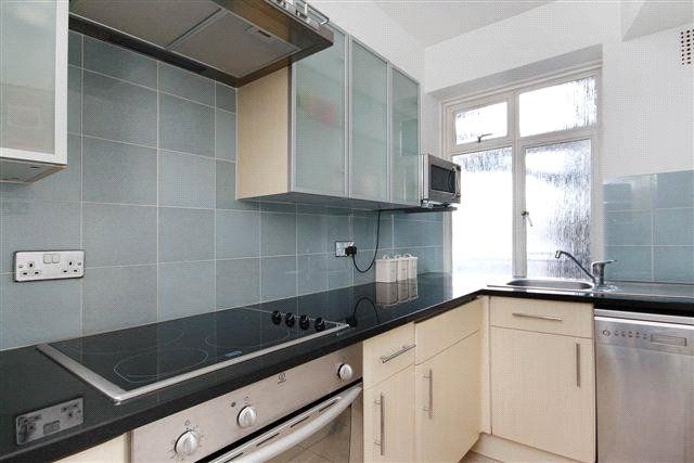 Property photo 2 of 9 Kitchen