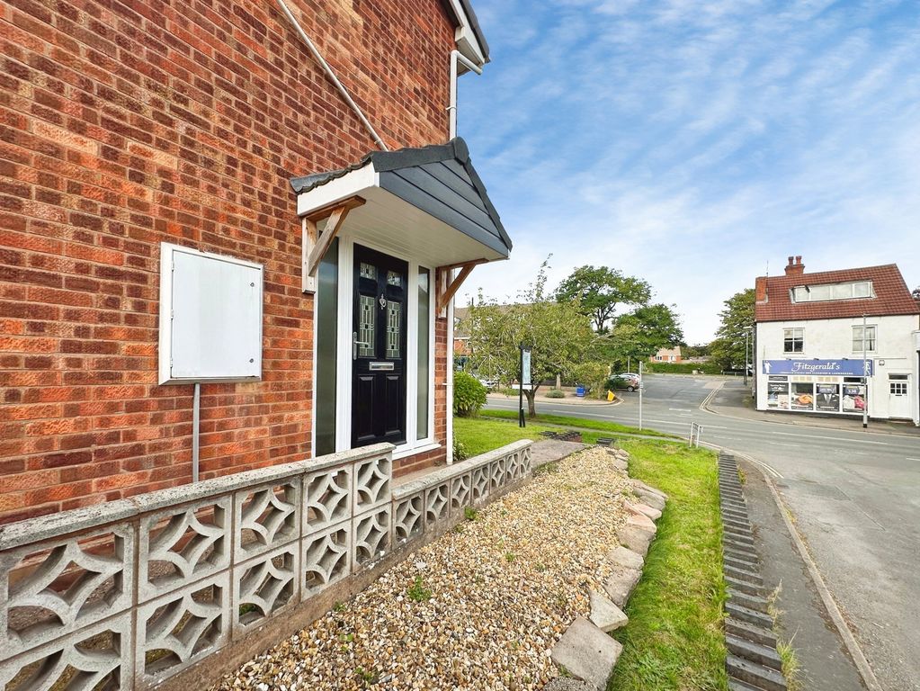 Property photo 2 of 38