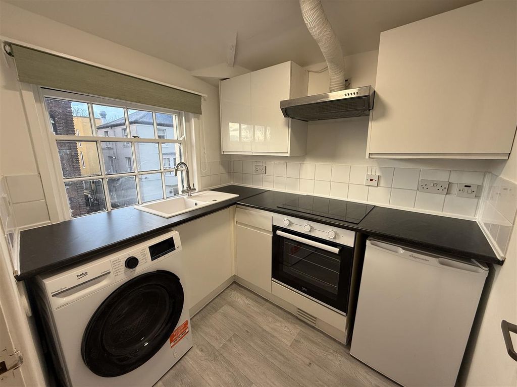 Property photo 2 of 5 Img_8657.Jpg