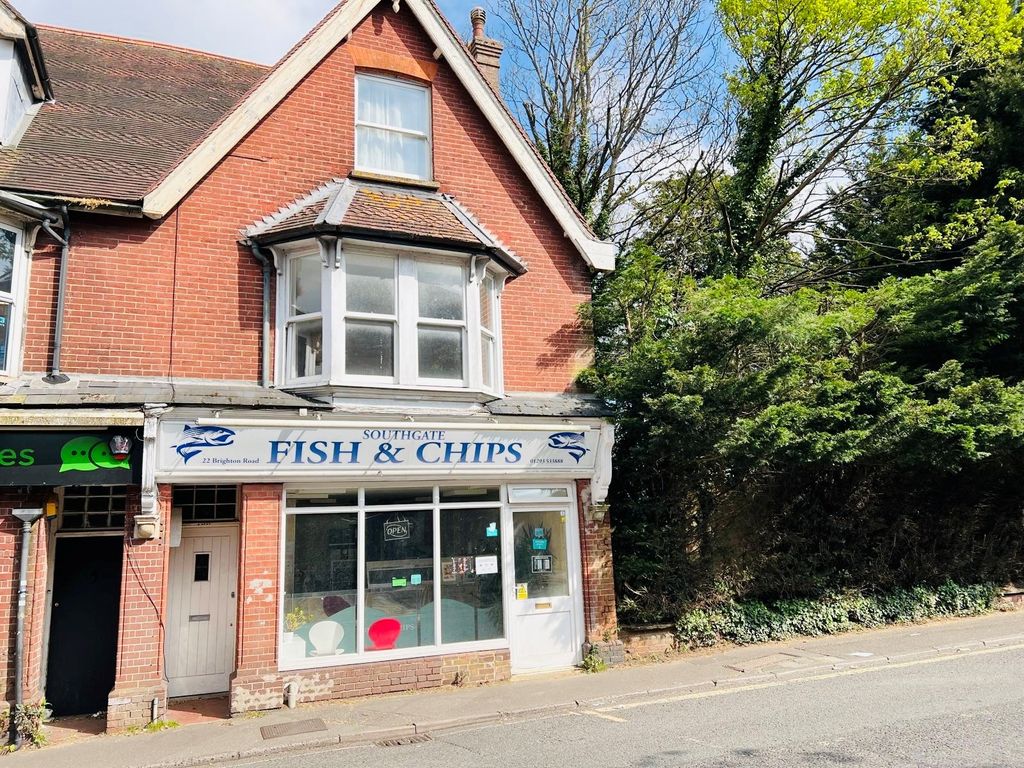 Property photo 1 of 5