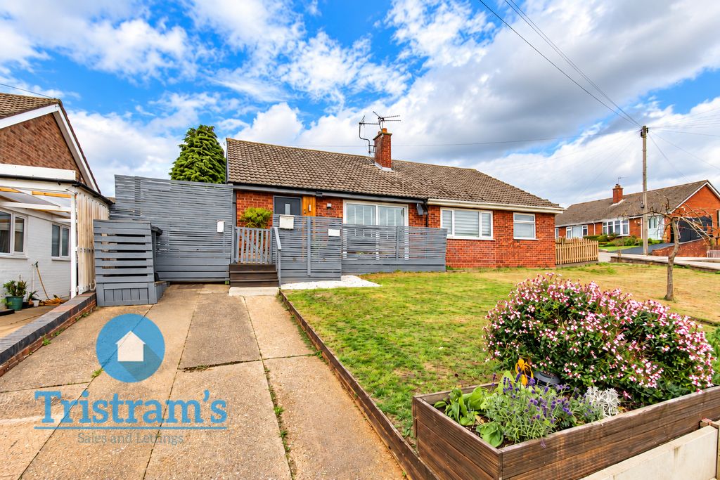 Property photo 1 of 36