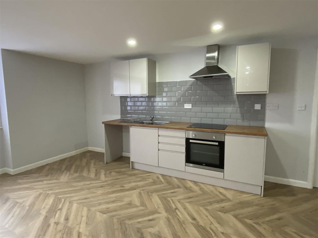 Property photo 1 of 10 Img_2488.Jpg