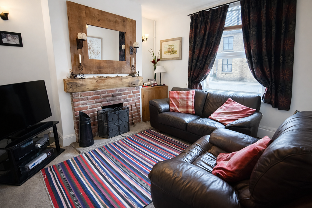 Property photo 2 of 12 Living Room