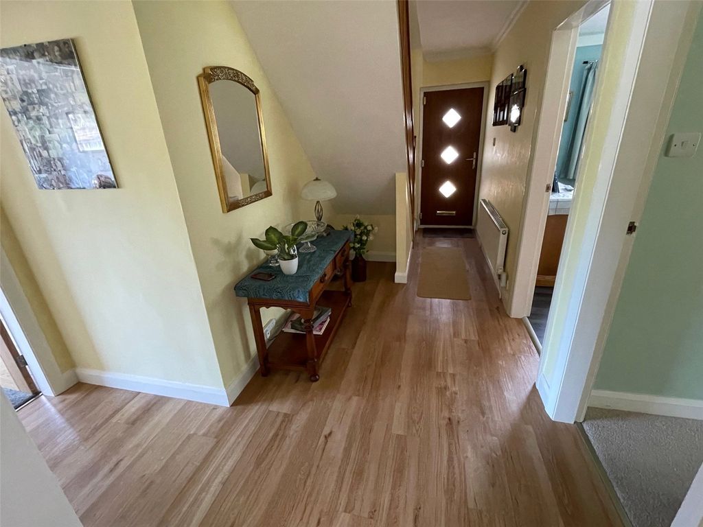 Property photo 2 of 23 Large Hall