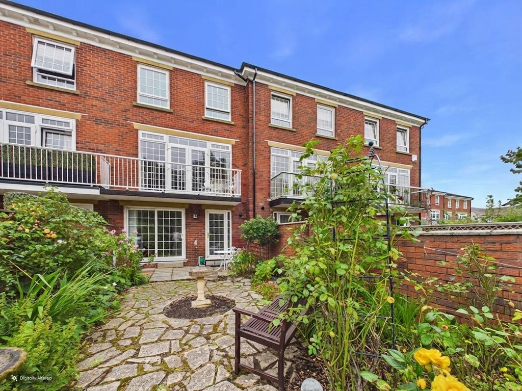 3 bed terraced house for saleWoodville Terrace, Lytham FY8