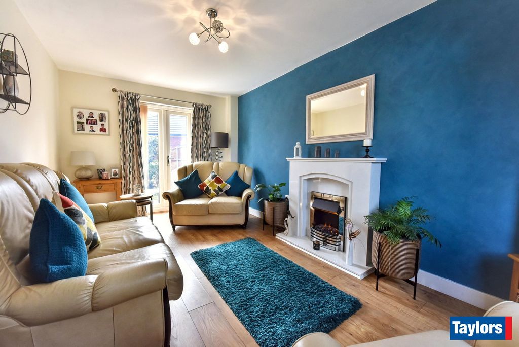 Property photo 2 of 24