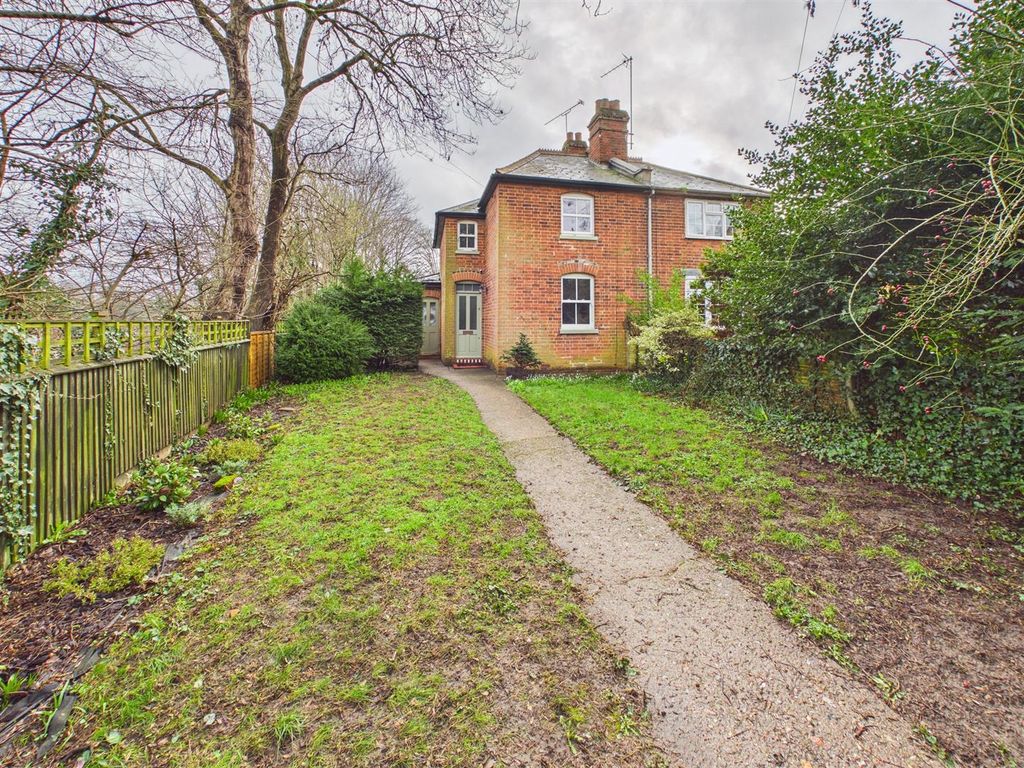 Property photo 1 of 18 Cam05510G0-Pr0156-Still002.Jpg