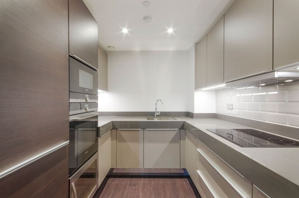 Property photo 2 of 13 Kitchen