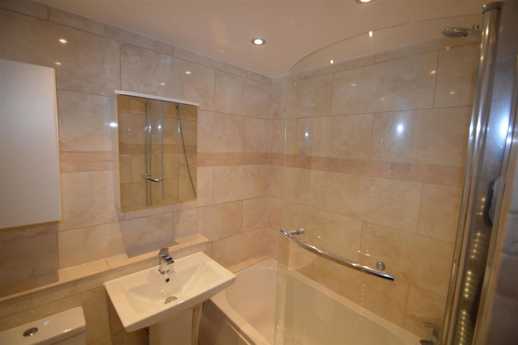 Property photo 2 of 3 Hilltop Ig10