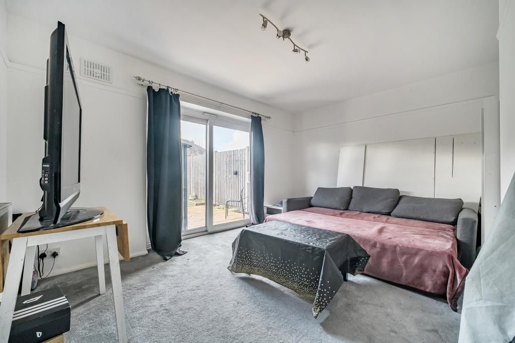 Property photo 2 of 19 Reception