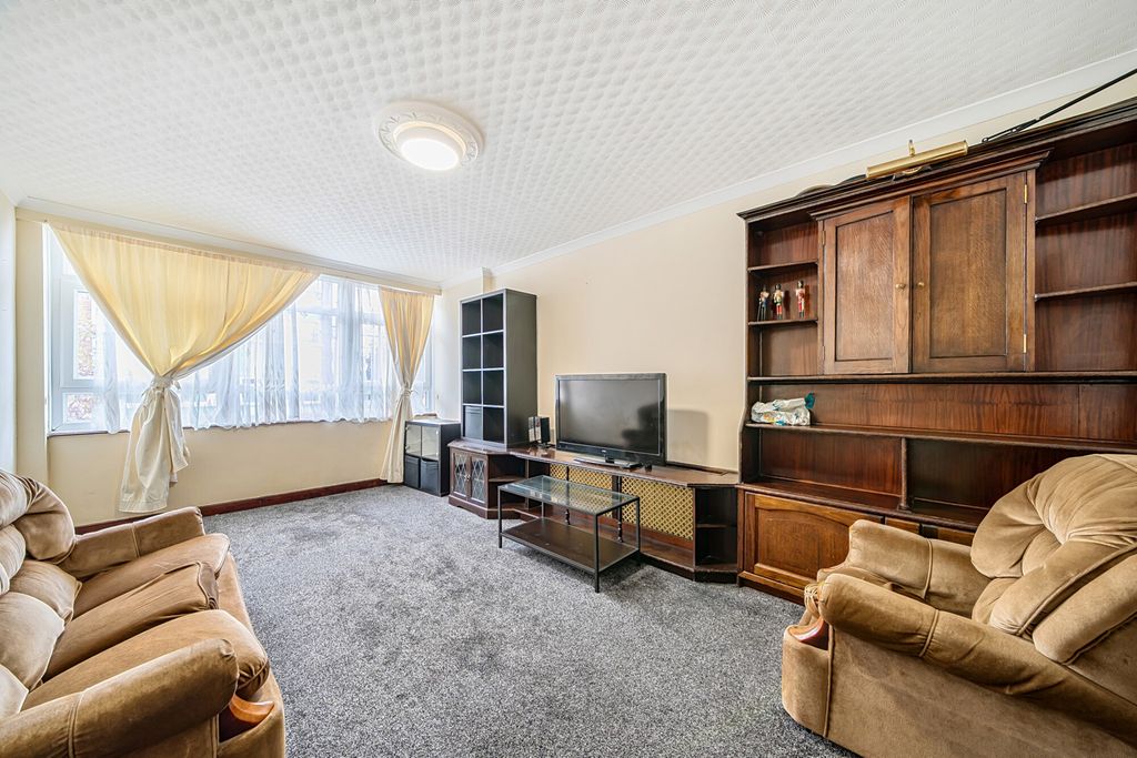 Property photo 3 of 13 Reception Room