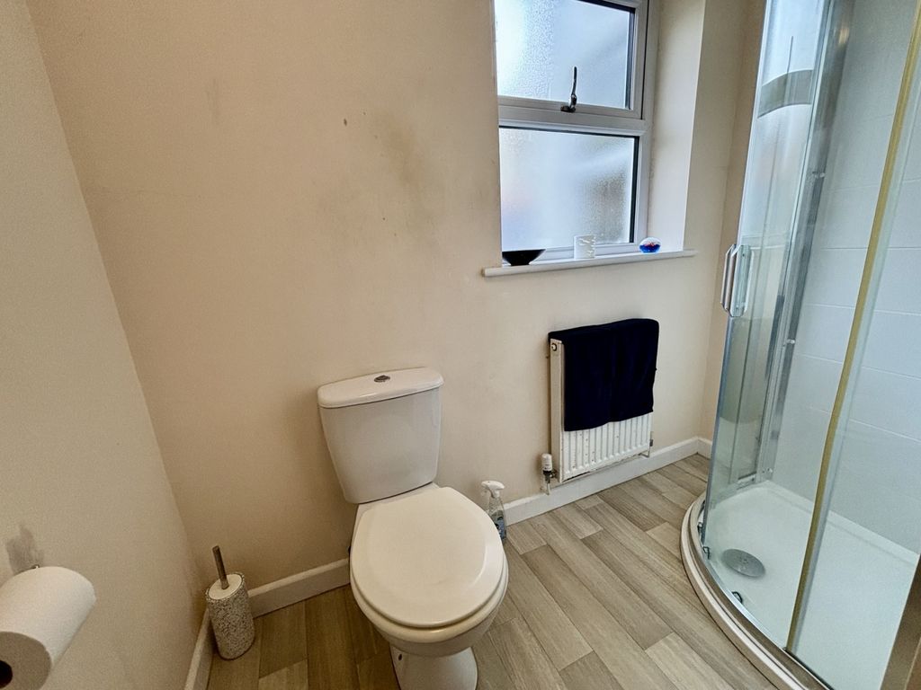 Additional image 7 of 2 bed flat for saleMarket Jew Street, Penzance TR18