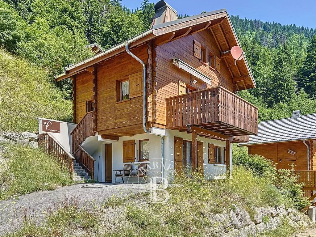 Property photo 2 of 33