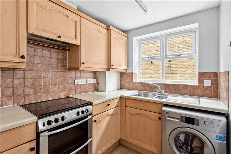 Property photo 2 of 12 Picture No. 07