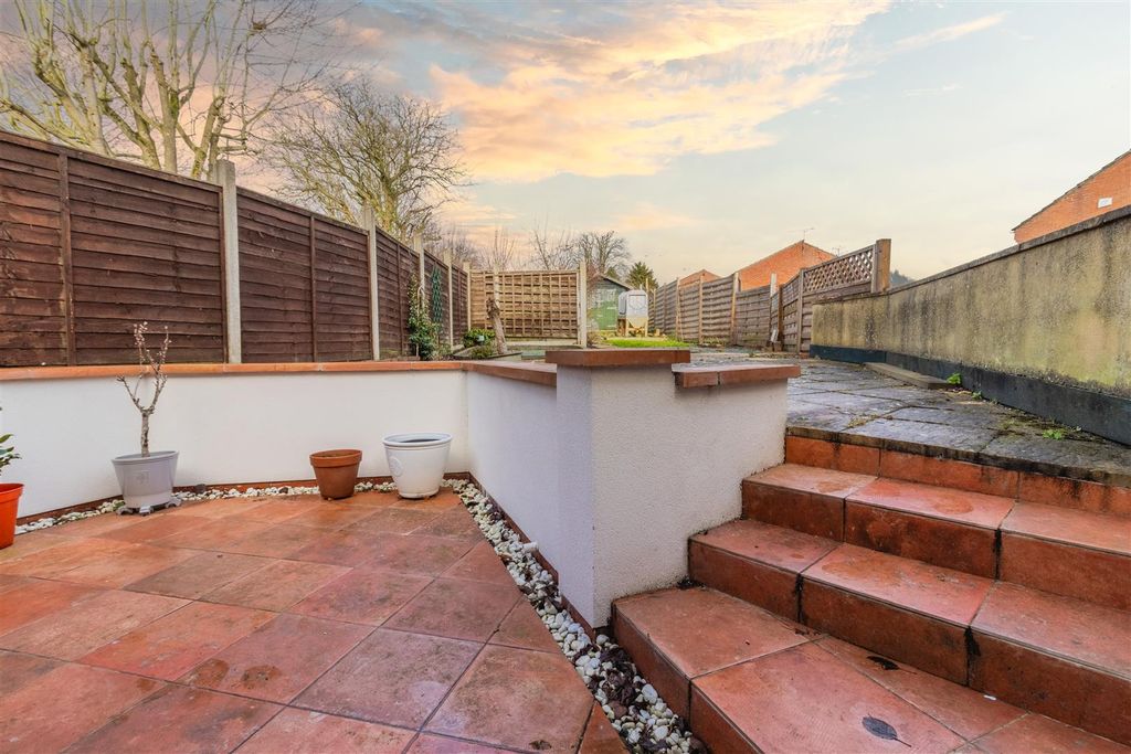 Property photo 3 of 21