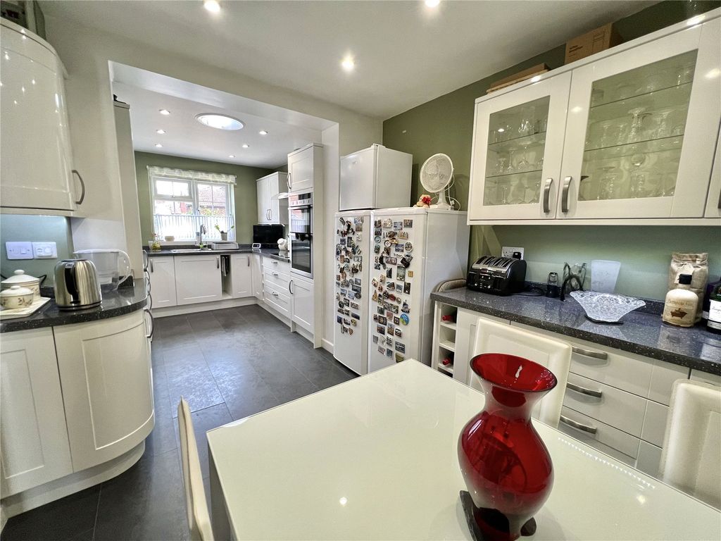 Property photo 3 of 15 Picture No. 09