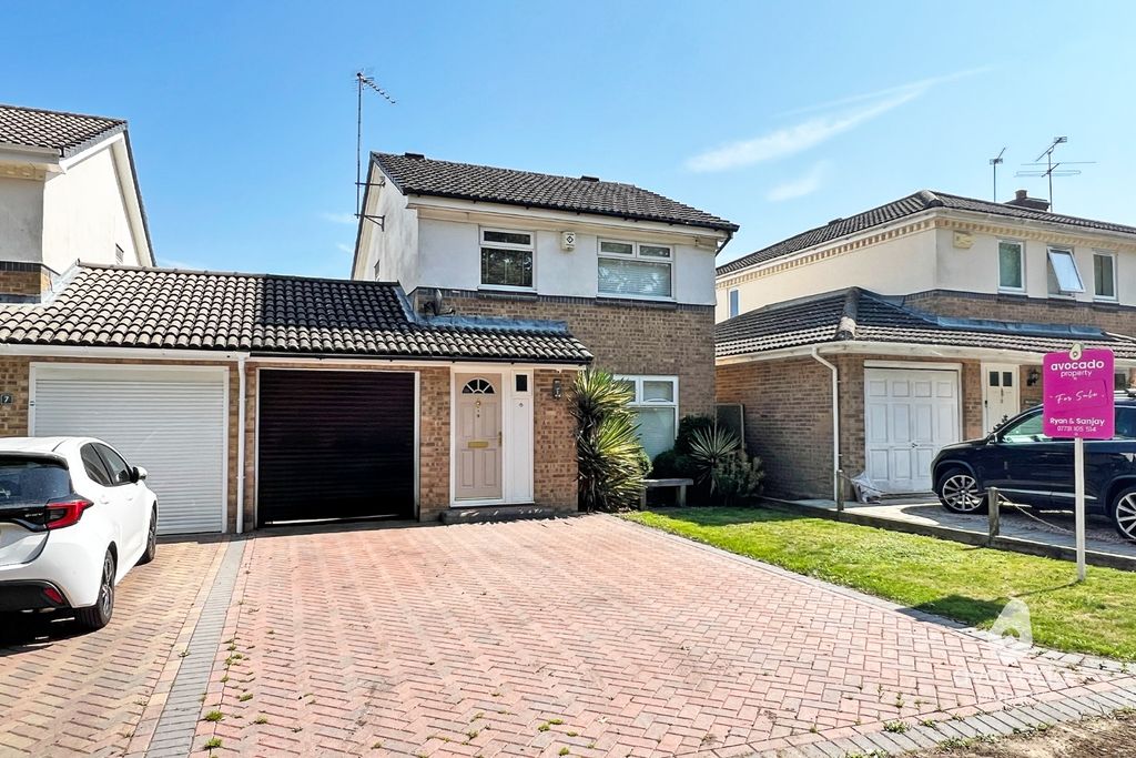 Property photo 1 of 15 4202340