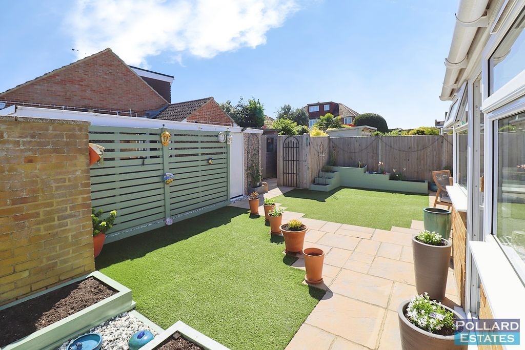 Property photo 2 of 24 Pbox-Img.Jpg