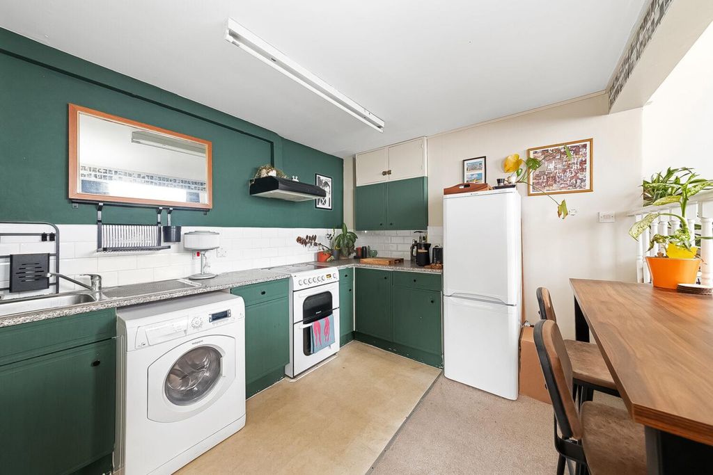 Property photo 3 of 9 Img_1907-1500x1000.Jpg