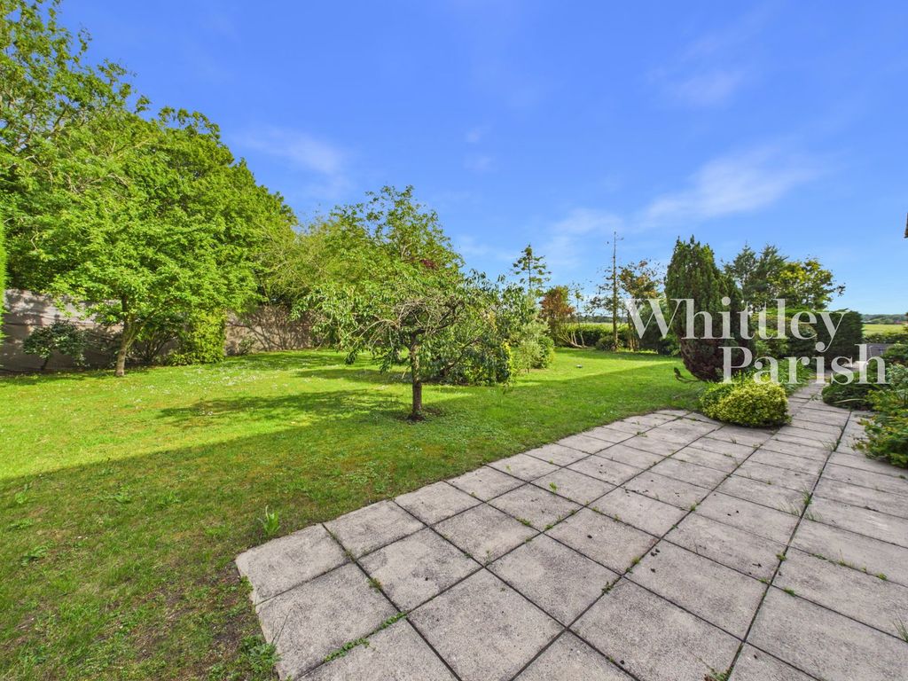 Property photo 2 of 30